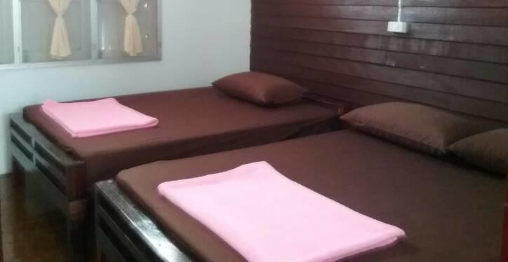 Sawang Guesthouse Ban Sawang Yai Ngoại thất bức ảnh