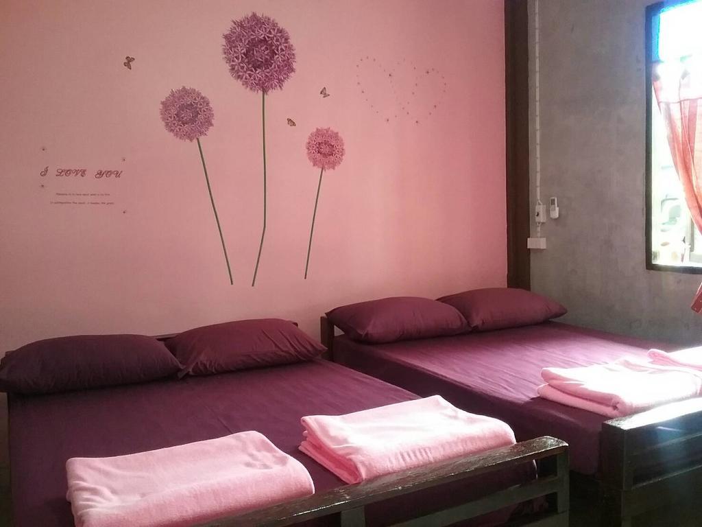 Sawang Guesthouse Ban Sawang Yai Ngoại thất bức ảnh